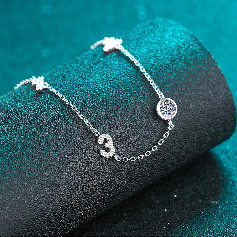 Vintage Style 925 Sterling Silver Bracelet with 0.5 Carat Moissanite and Platinum Plating, Tree Motif Design for Women